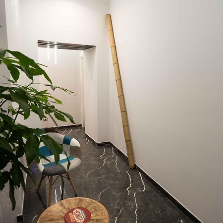 Worldwidesuites Napoli Esterno foto