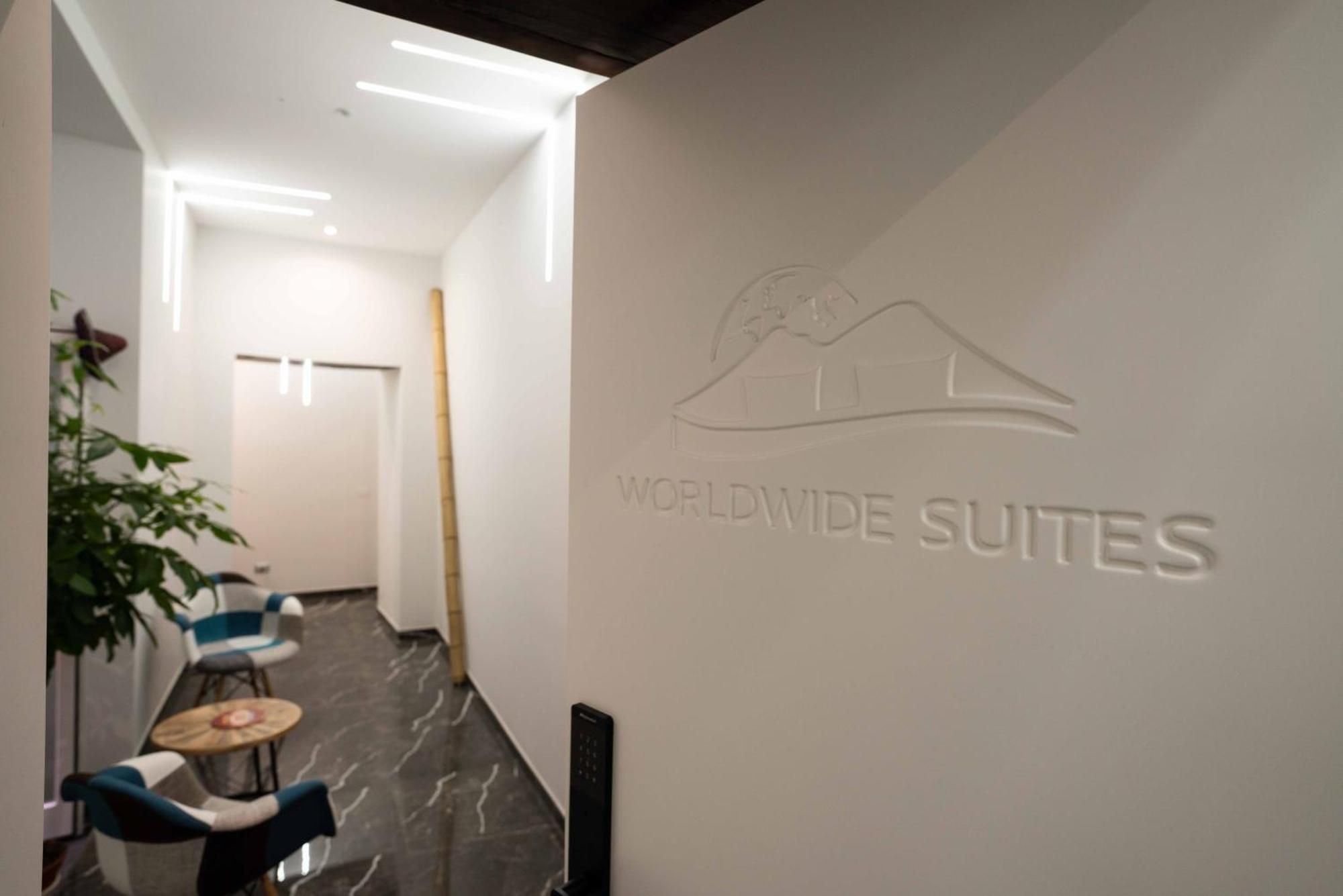 Worldwidesuites Napoli Esterno foto