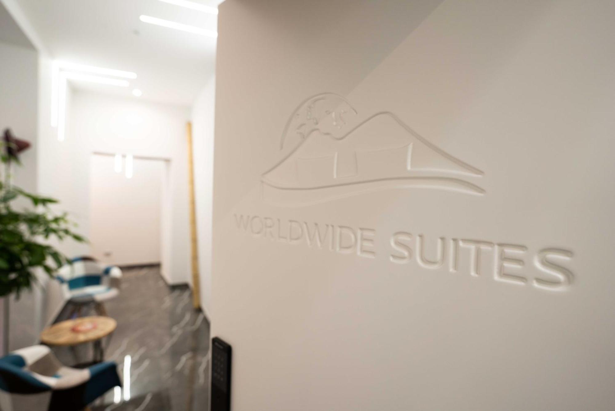 Worldwidesuites Napoli Esterno foto
