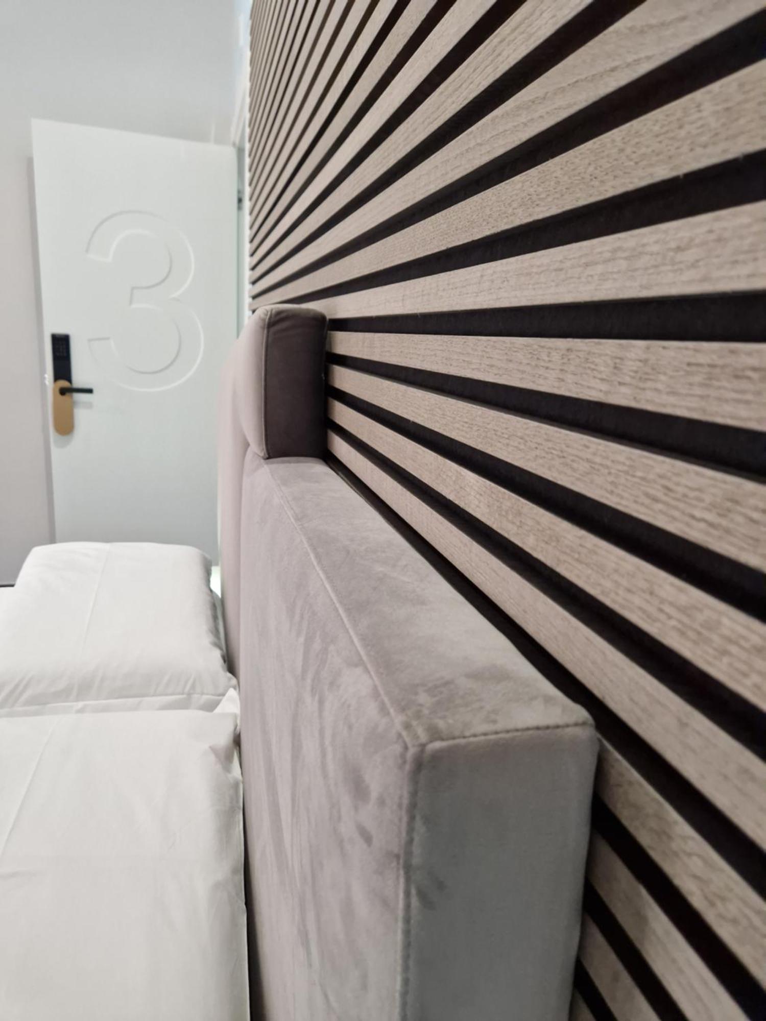Worldwidesuites Napoli Esterno foto